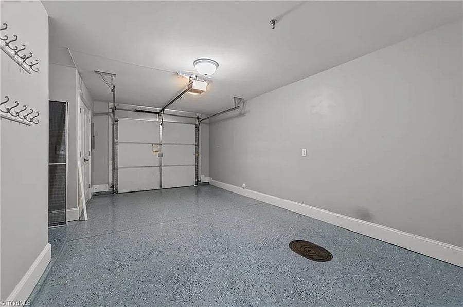Furnished Finder property 891996_1 photo 24