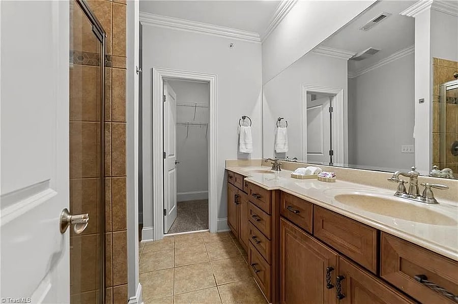 Furnished Finder property 891996_1 photo 12
