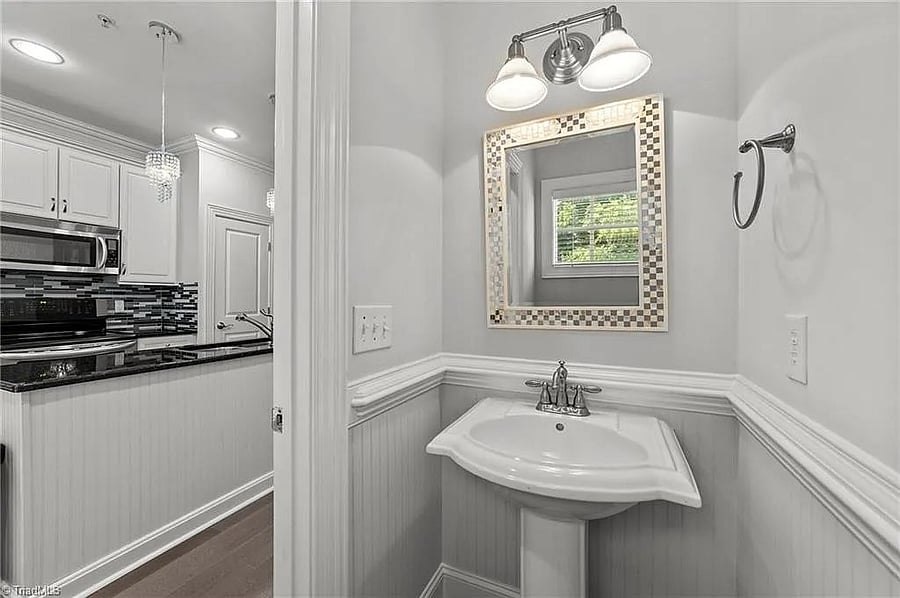 Furnished Finder property 891996_1 photo 8