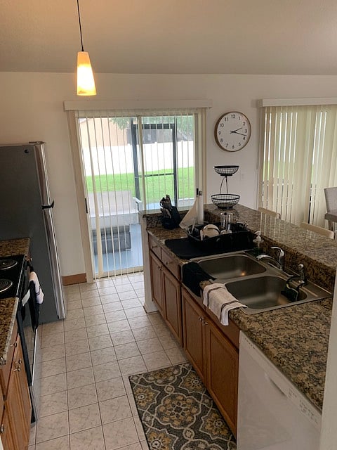 Furnished Finder property 892043_1 photo 13