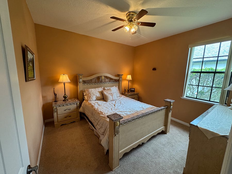 200 sq ft bedroom with closet. Private small fridge, smart tv and desk can be provided if needed.