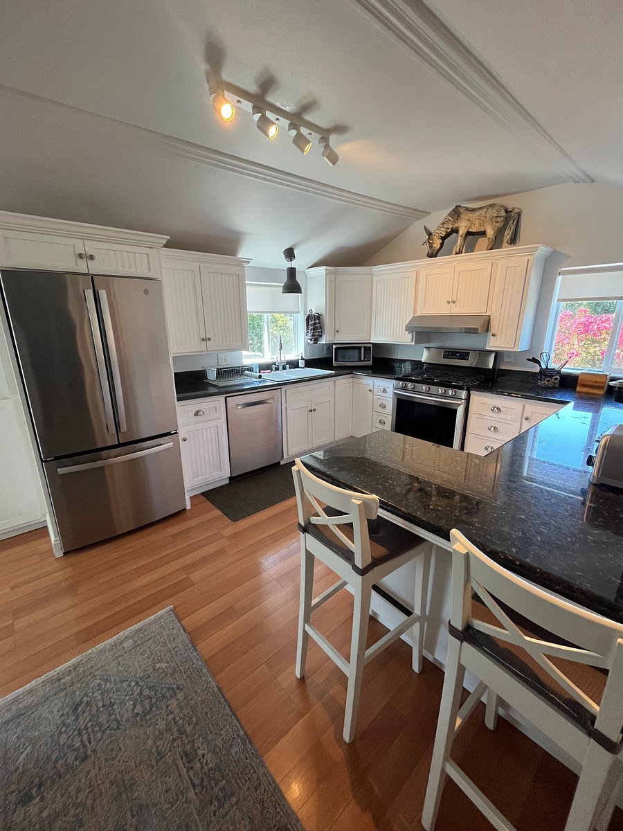 Furnished Finder property 892088_1 photo 8