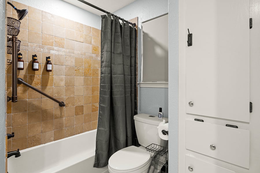 Furnished Finder property 892093_1 photo 25