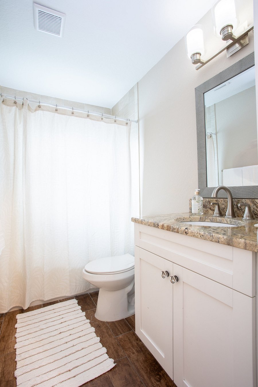 Furnished Finder property 892096_1 photo 15