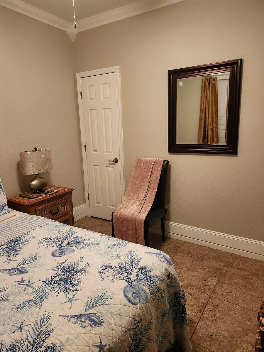 Furnished Finder property 892108_1 photo 9