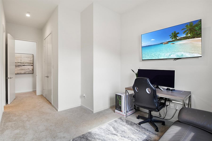 Furnished Finder property 892143_1 photo 11