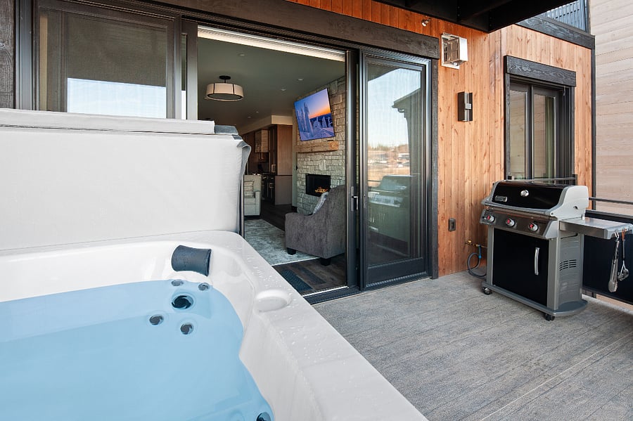 Hot tub and natural gas grill on the deck