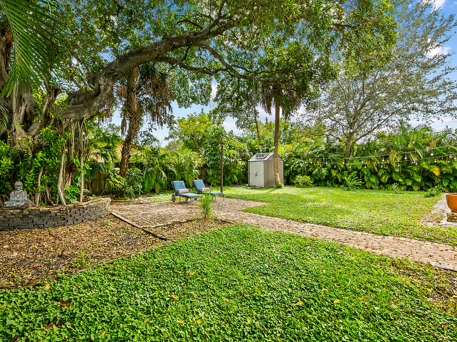 Furnished Finder property 892156_1 photo 8