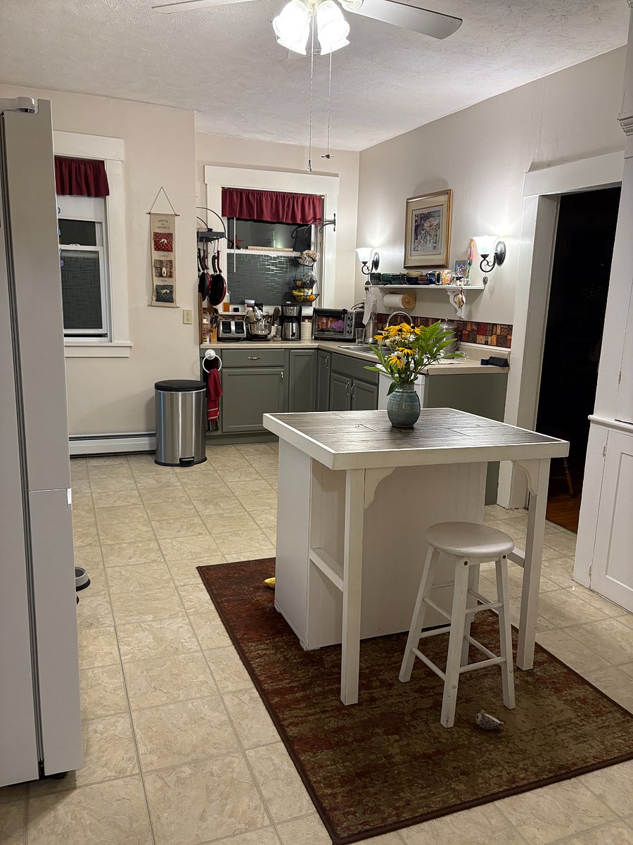 Furnished Finder property 892170_1 photo 9