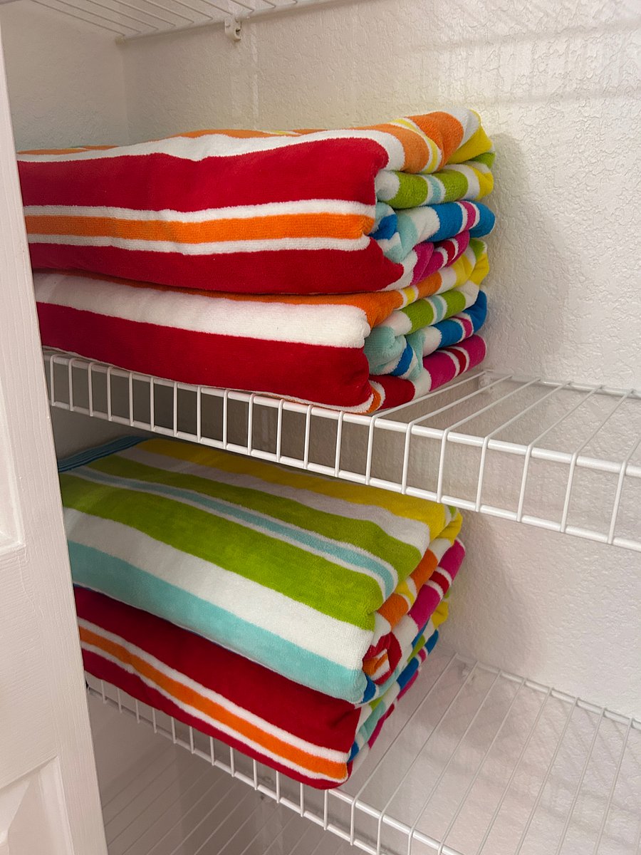 4 Beach Towels