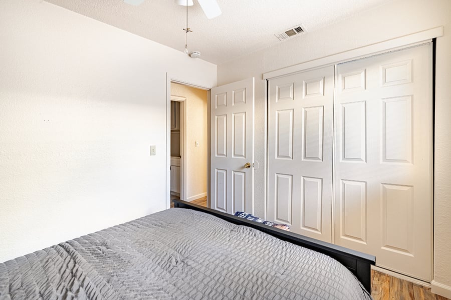 Furnished Finder property 892202_1 photo 17