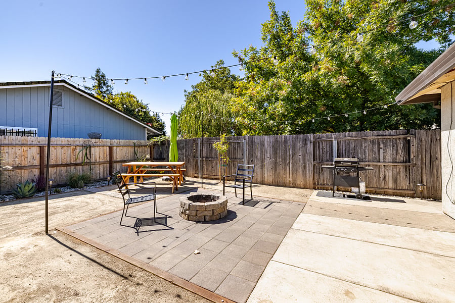 Furnished Finder property 892202_1 photo 26