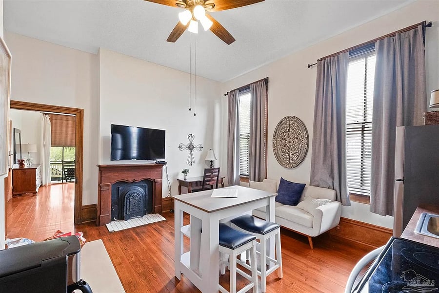 Furnished Finder property 892204_1 photo 3