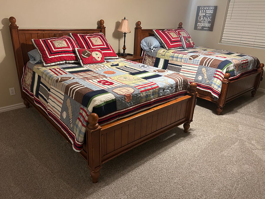 Bedroom 4 - 2 Double Bed