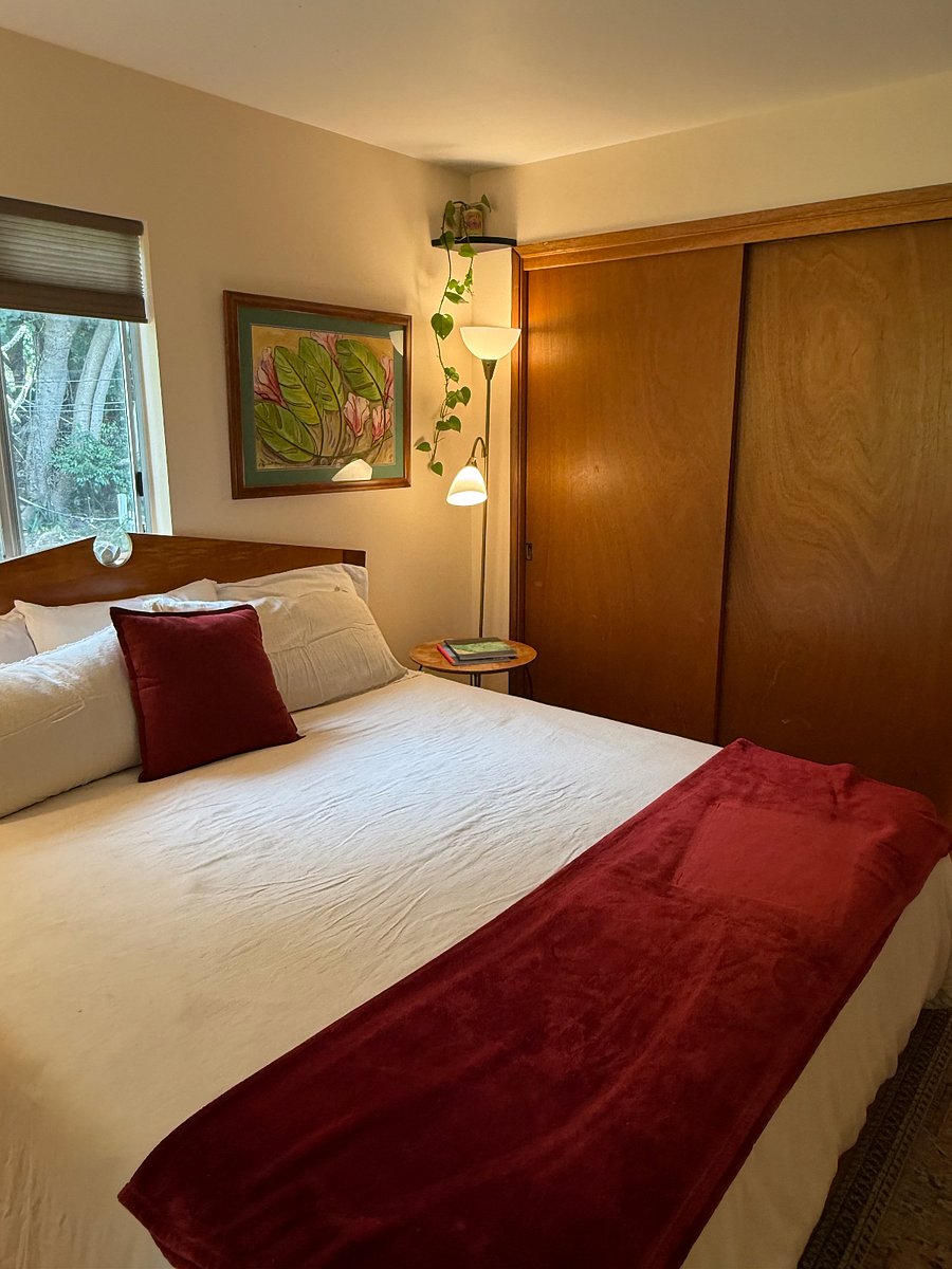 Master bedroom with half bathroom