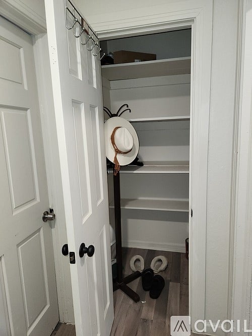 Furnished Finder property 892231_1 photo 11