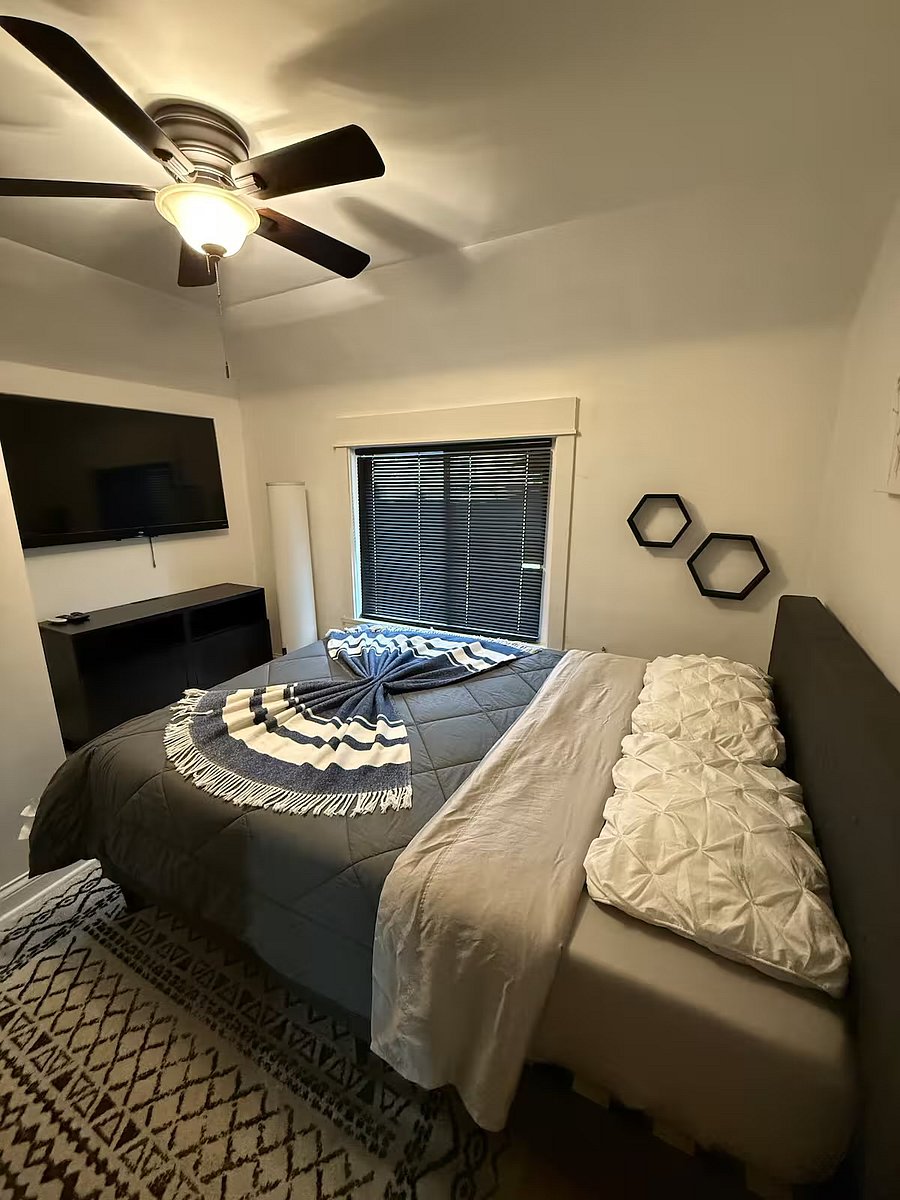 Furnished Finder property 892240_1 photo 12