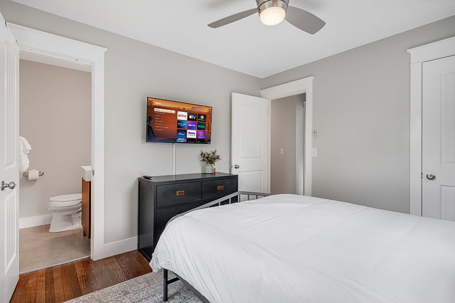 Furnished Finder property 892241_1 photo 25