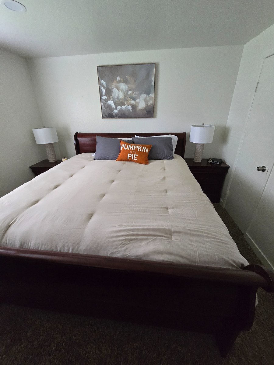 Furnished Finder property 892245_1 photo 2