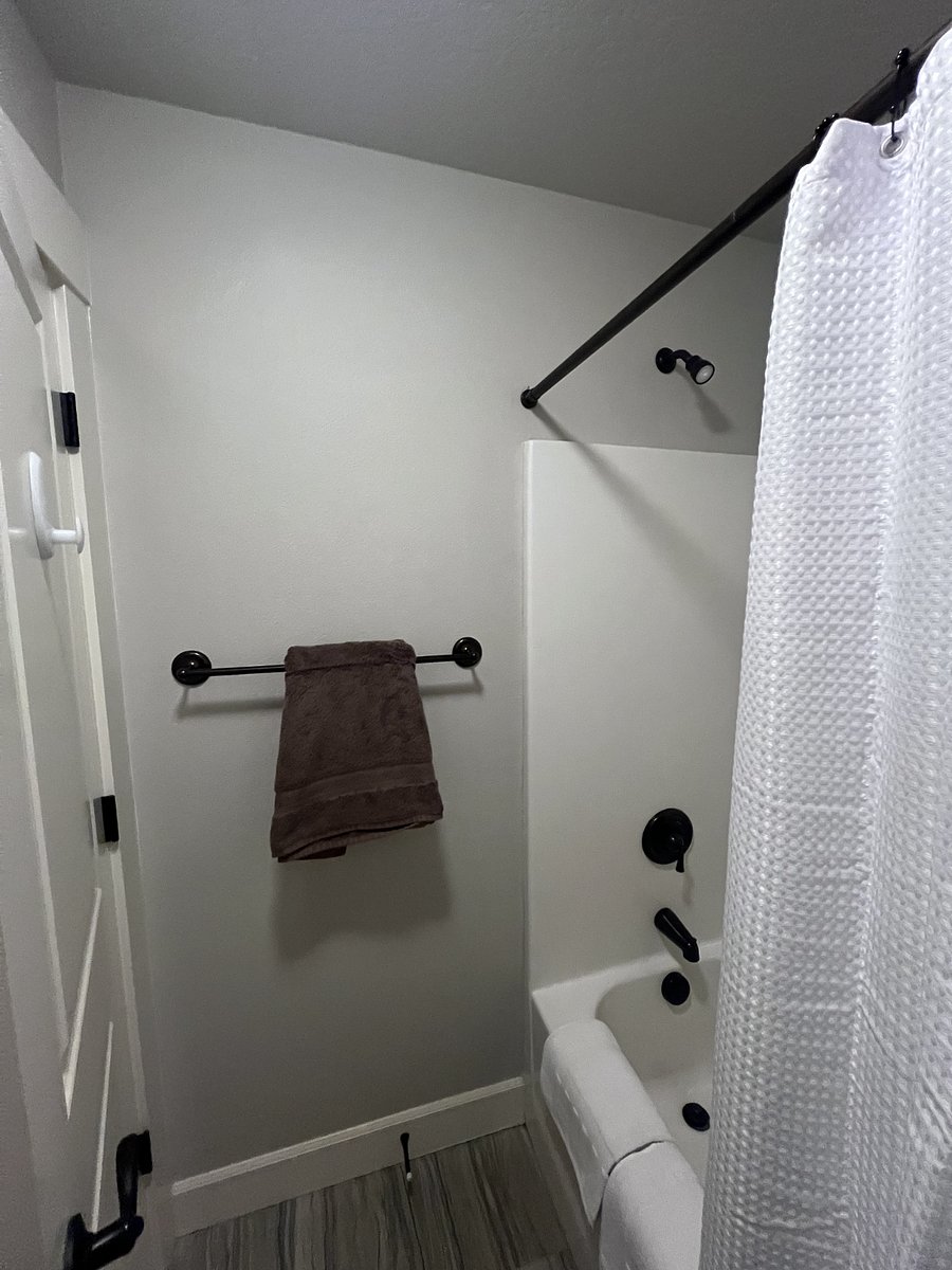 Furnished Finder property 892260_1 photo 14