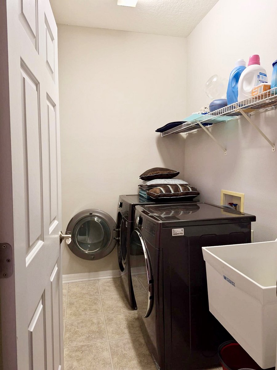 Furnished Finder property 892262_1 photo 23