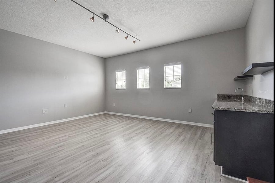 Furnished Finder property 892262_1 photo 22