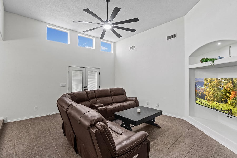 Furnished Finder property 892269_1 photo 23