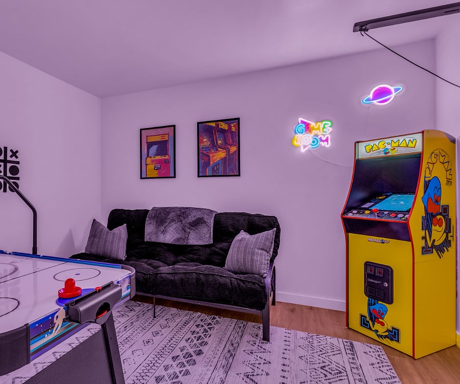 Game Room/Bedroom #5