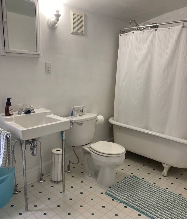 Bathroom 2