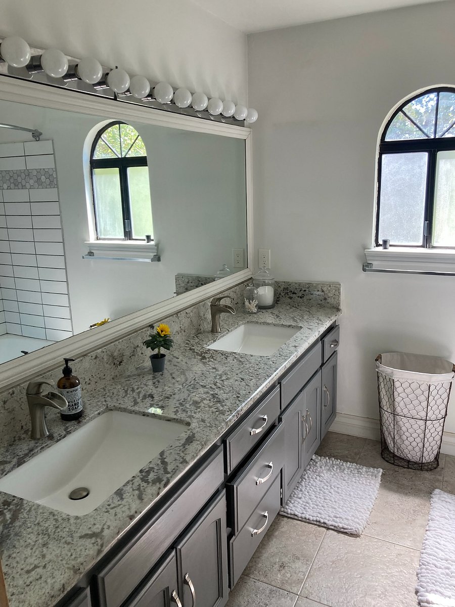Hall Bathroom