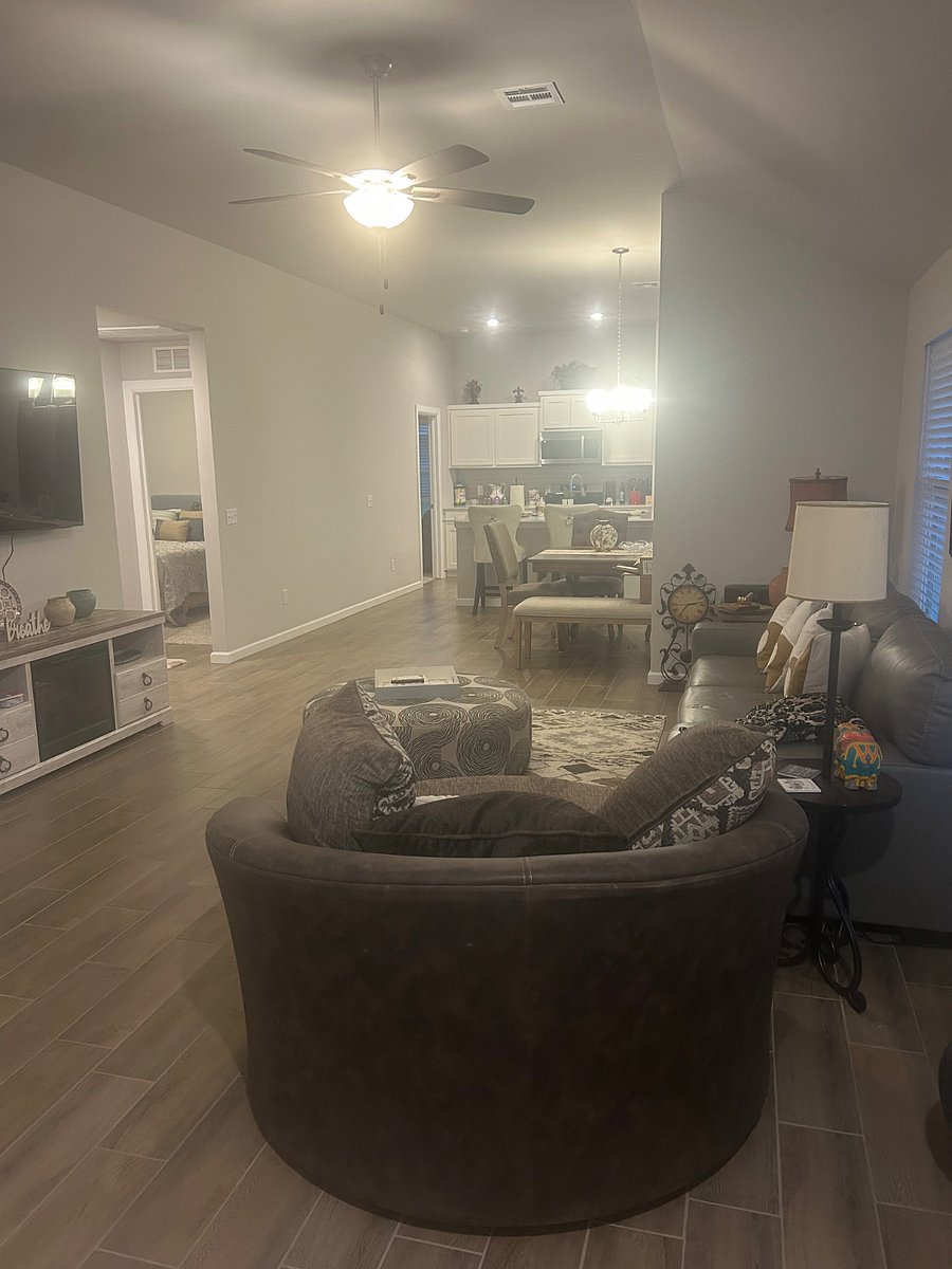 Furnished Finder property 892336_1 photo 10