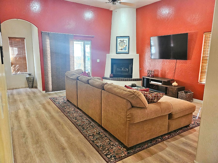 Furnished Finder property 892350_1 photo 3
