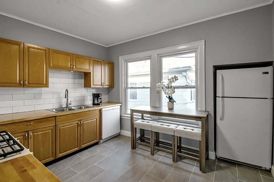 Furnished Finder property 892355_1 photo 7