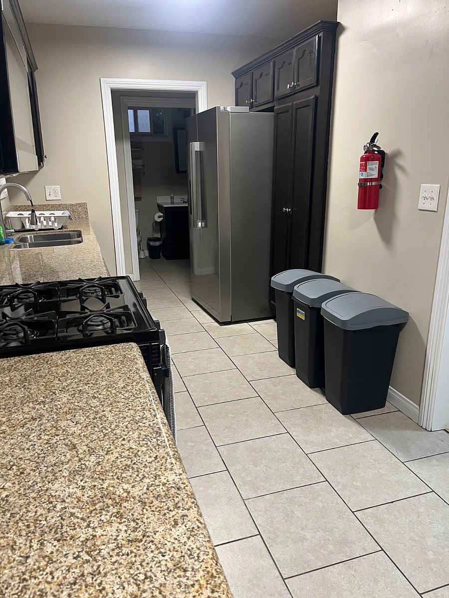 Furnished Finder property 892356_1 photo 6