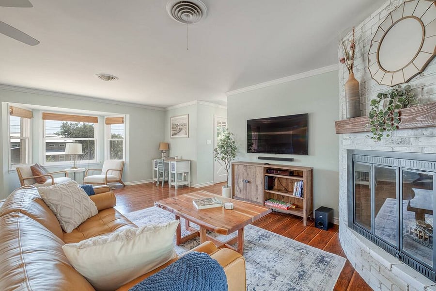 Furnished Finder property 892368_1 photo 3