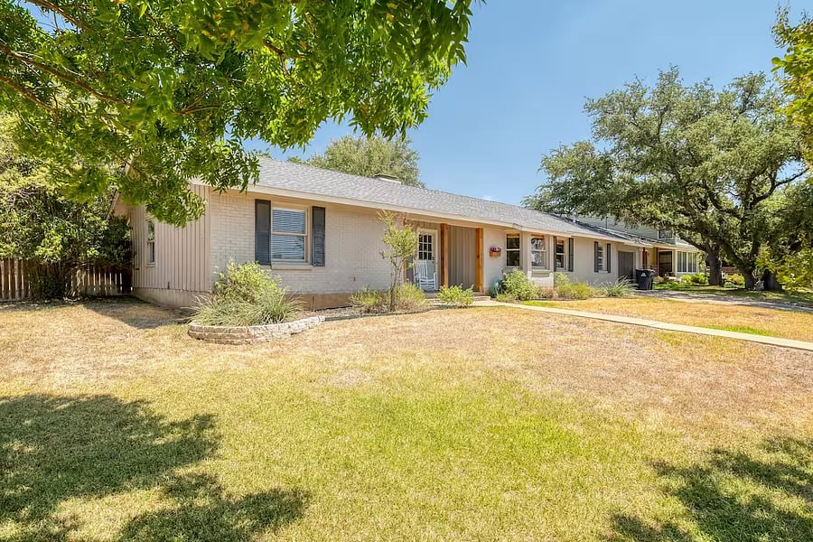 Furnished Finder property 892368_1 photo 23