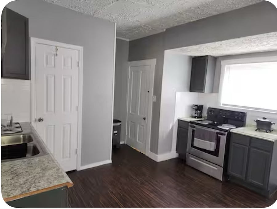 Furnished Finder property 892400_1 photo 6