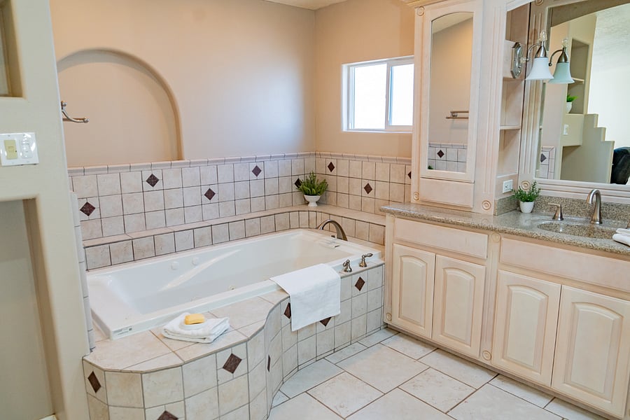 Furnished Finder property 892418_4 photo 8