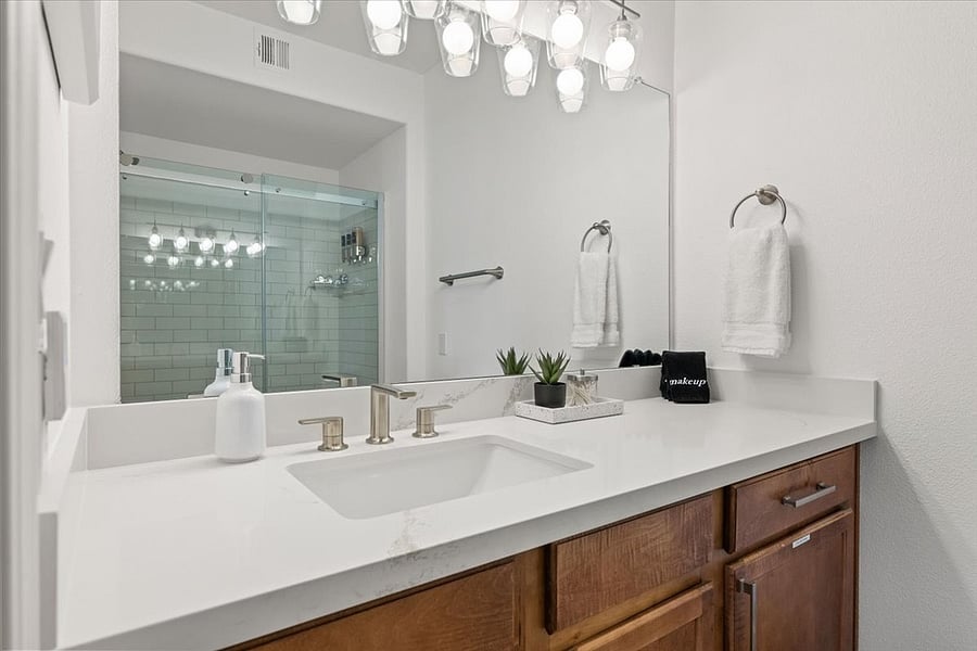 Furnished Finder property 892426_1 photo 12