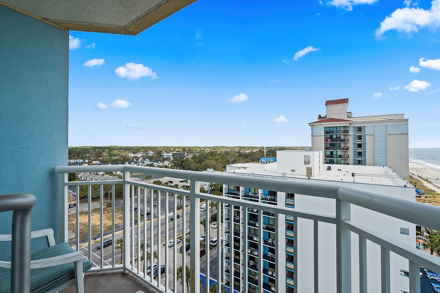 2nd bedroom balcony city view