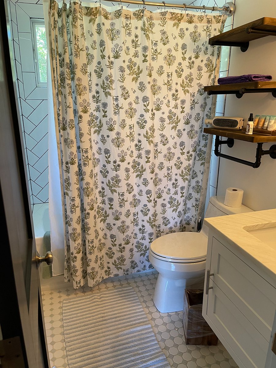Furnished Finder property 892435_3 photo 5