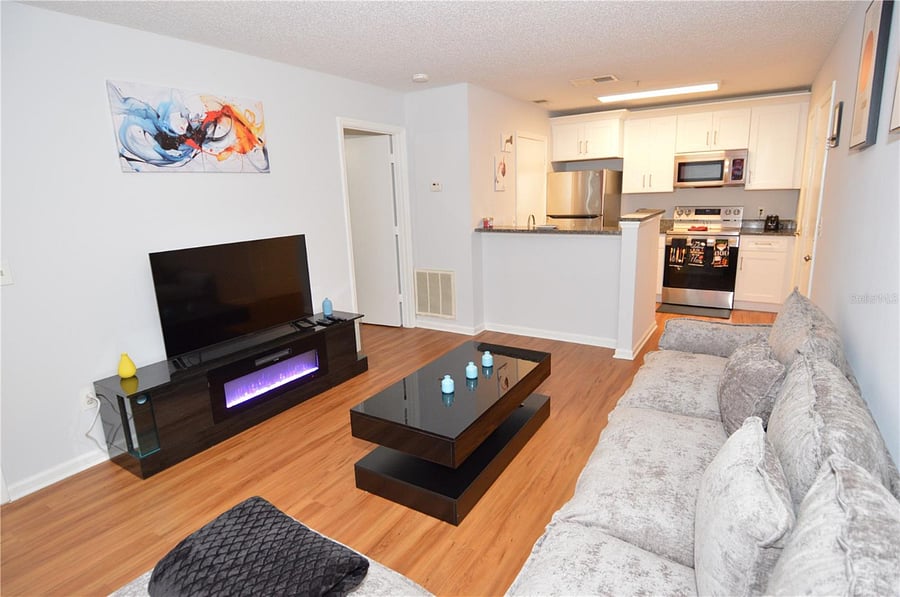 Furnished Finder property 892437_1 photo 8