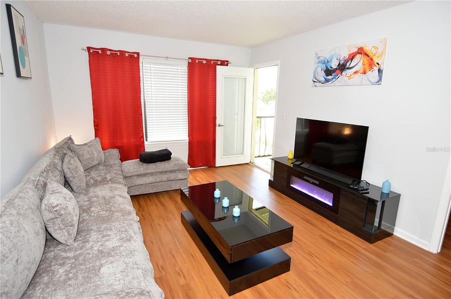 Furnished Finder property 892437_1 photo 20