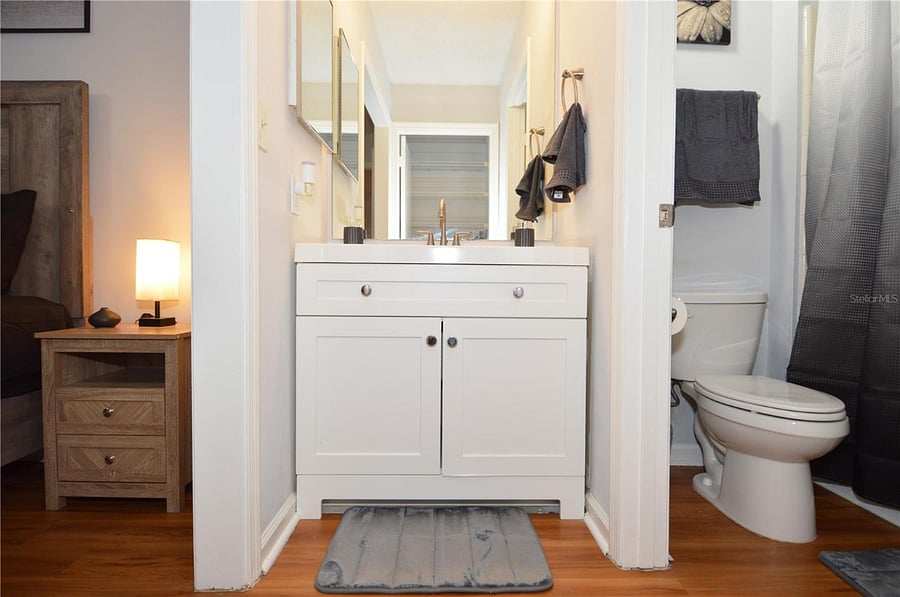 Furnished Finder property 892437_1 photo 35