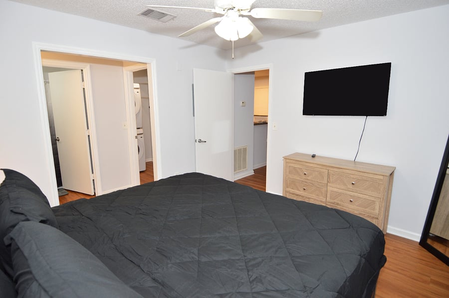 Furnished Finder property 892437_1 photo 34
