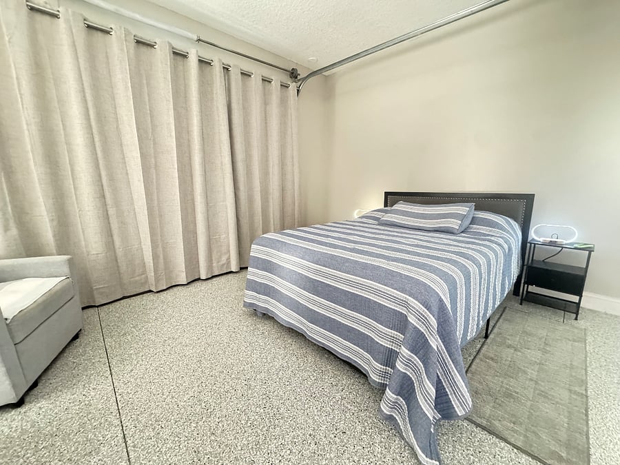 Furnished Finder property 892439_1 photo 25