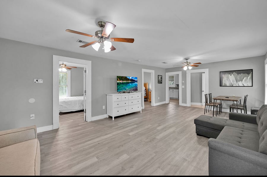 Furnished Finder property 892470_1 photo 12