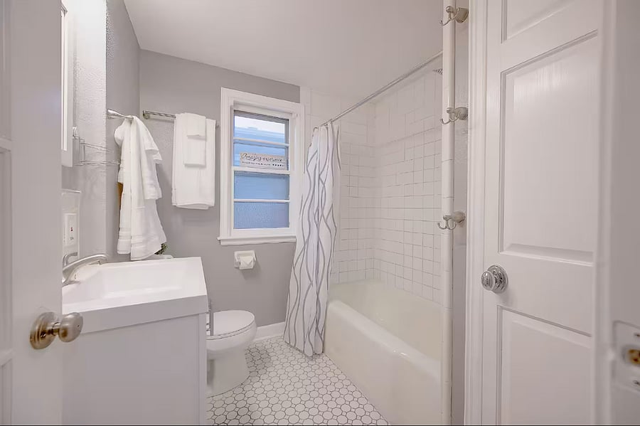Furnished Finder property 892477_1 photo 17