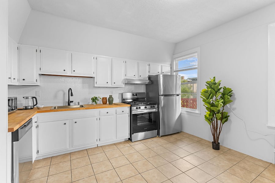 Furnished Finder property 892498_1 photo 7