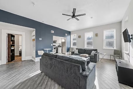 Furnished Finder property 892508_1 photo 3